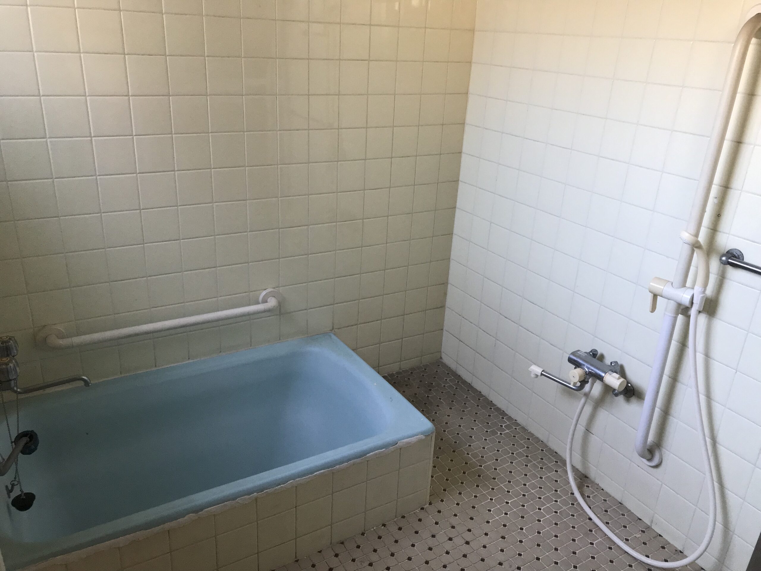 南区の景色を一望できる高台に佇む一軒家